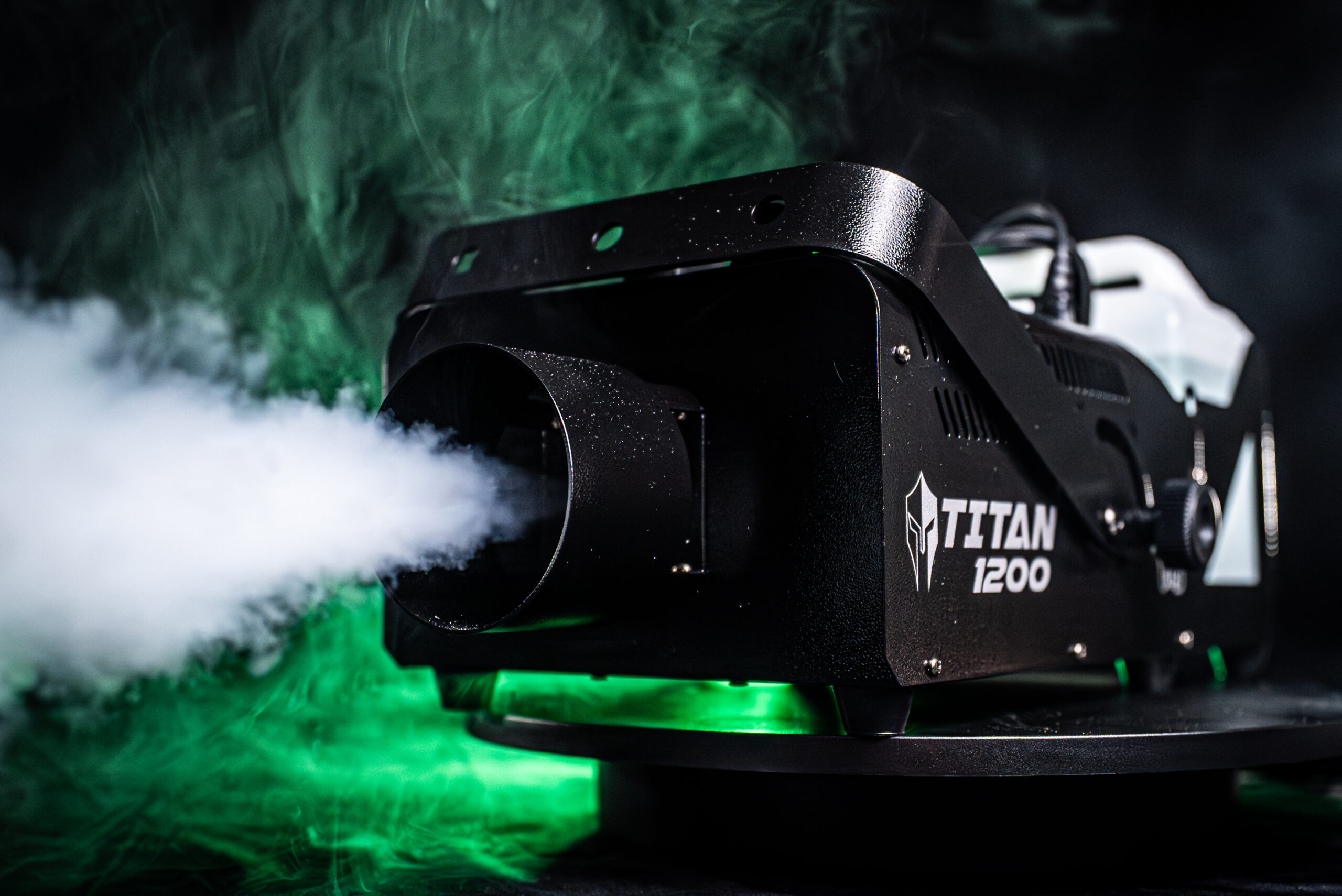 Froggy's Fog Titan 1200 Smoke